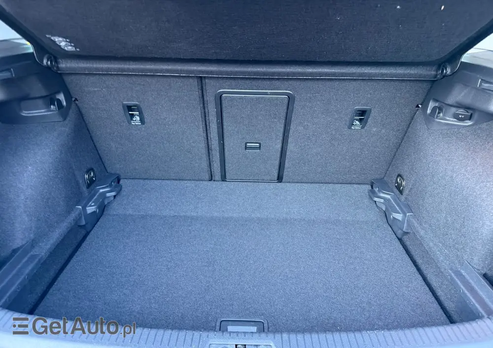 VOLKSWAGEN Golf 1.4 TSI BMT Highline