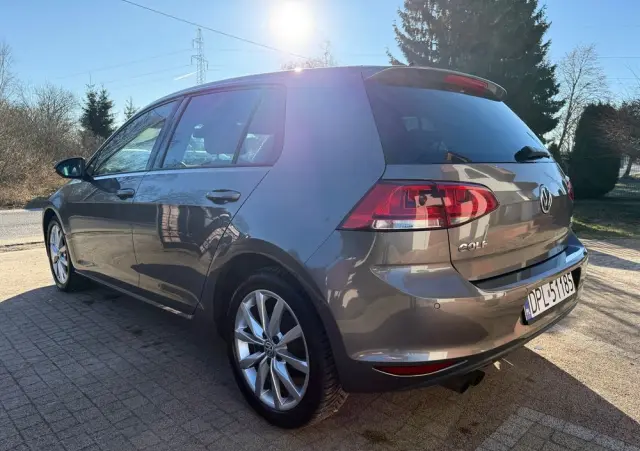 VOLKSWAGEN Golf 1.4 TSI BMT Highline