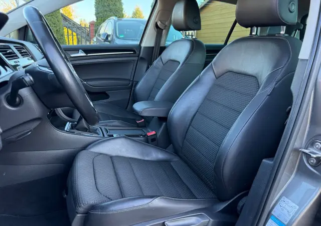 VOLKSWAGEN Golf 1.4 TSI BMT Highline