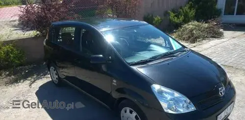 TOYOTA Corolla Verso 