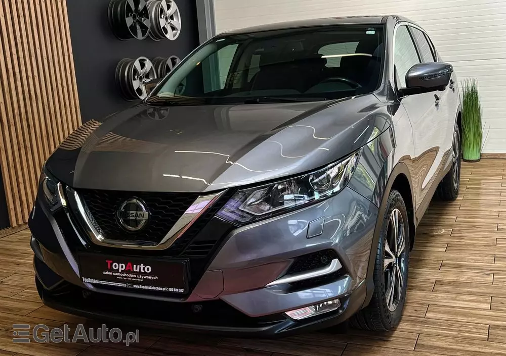 NISSAN Qashqai 1.3 DIG-T N-Connecta