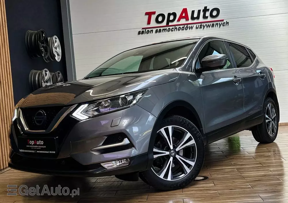 NISSAN Qashqai 1.3 DIG-T N-Connecta