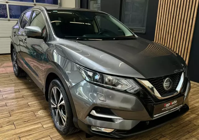NISSAN Qashqai 1.3 DIG-T N-Connecta