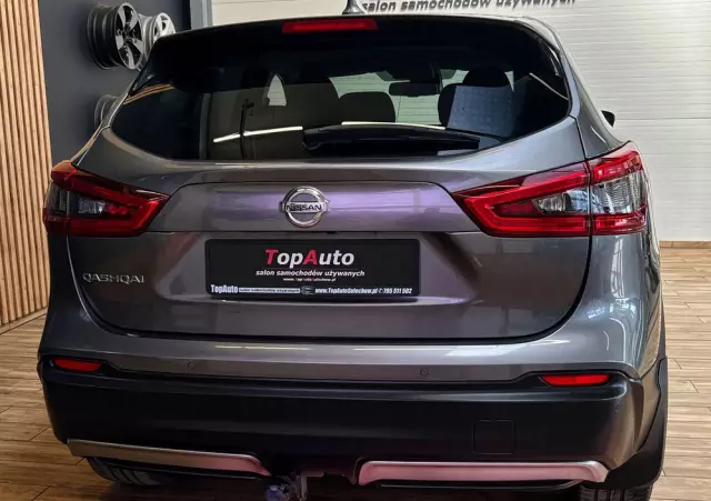 NISSAN Qashqai 1.3 DIG-T N-Connecta