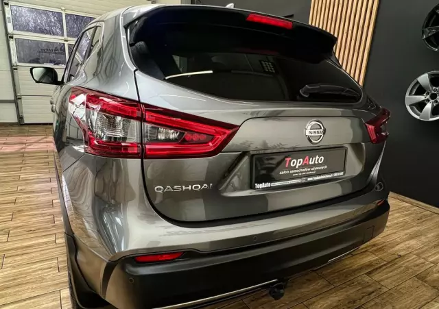 NISSAN Qashqai 1.3 DIG-T N-Connecta