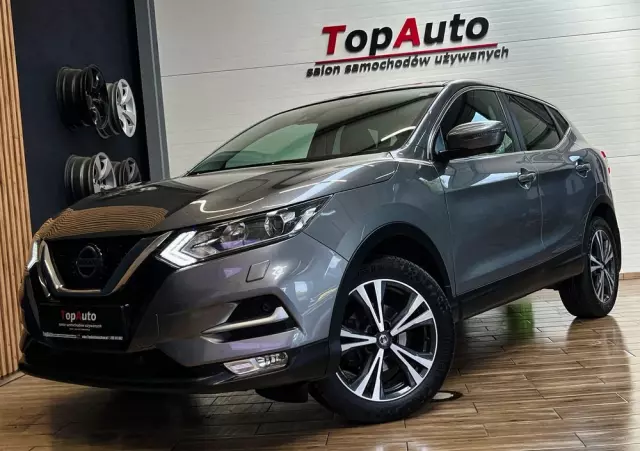 NISSAN Qashqai 1.3 DIG-T N-Connecta