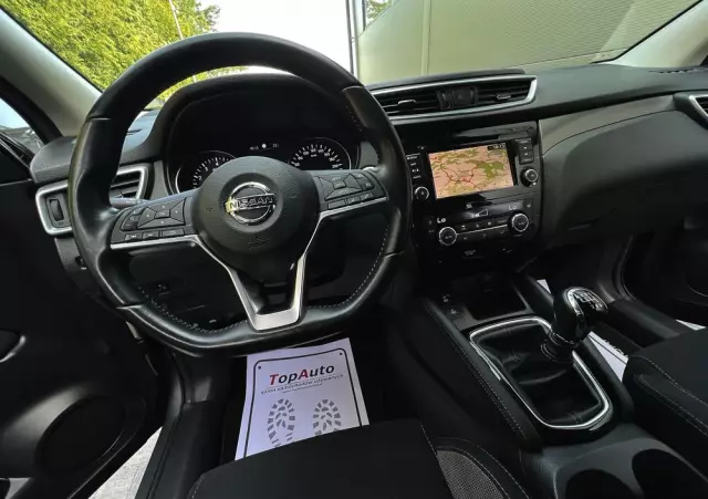 NISSAN Qashqai 1.3 DIG-T N-Connecta