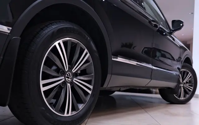 VOLKSWAGEN Tiguan 2.0 TSI 4Mot Highline DSG