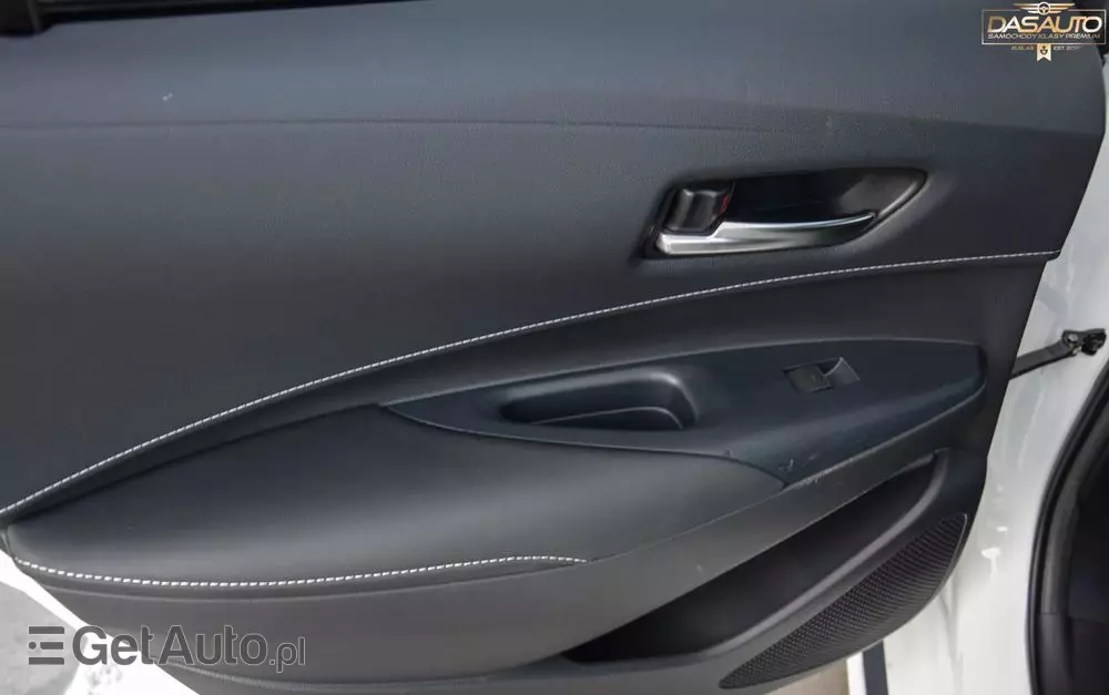 TOYOTA Corolla 1.8 Hybrid Touring Sports GR Sport