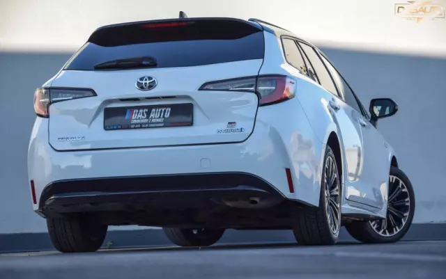 TOYOTA Corolla 1.8 Hybrid Touring Sports GR Sport
