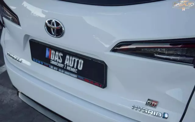 TOYOTA Corolla 1.8 Hybrid Touring Sports GR Sport