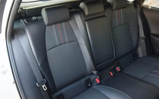 TOYOTA Corolla 1.8 Hybrid Touring Sports GR Sport