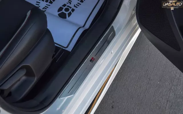 TOYOTA Corolla 1.8 Hybrid Touring Sports GR Sport