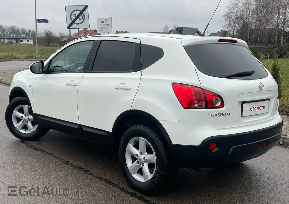 NISSAN Qashqai 2.0 acenta