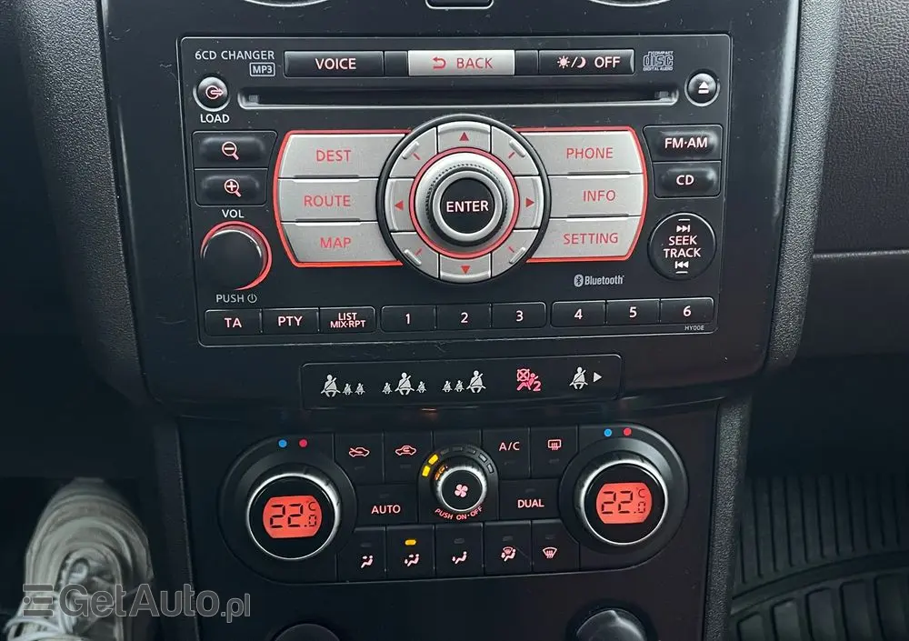 NISSAN Qashqai 2.0 acenta