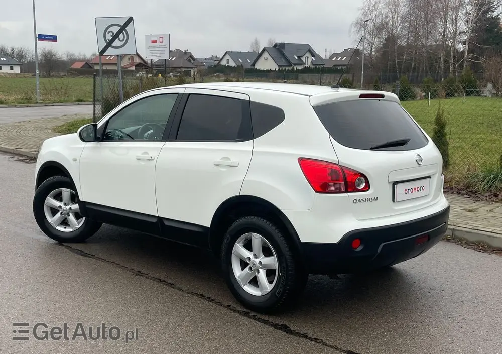 NISSAN Qashqai 2.0 acenta