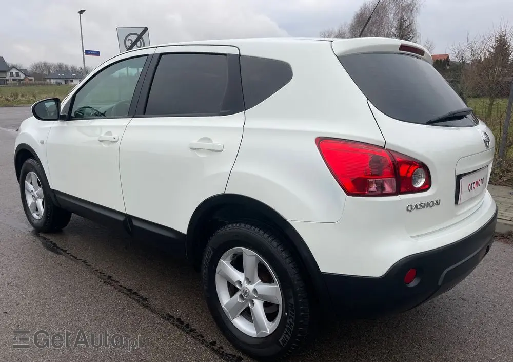 NISSAN Qashqai 2.0 acenta