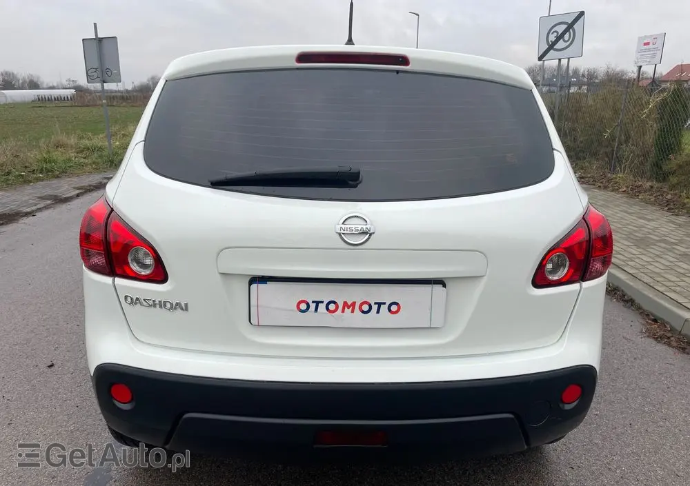 NISSAN Qashqai 2.0 acenta