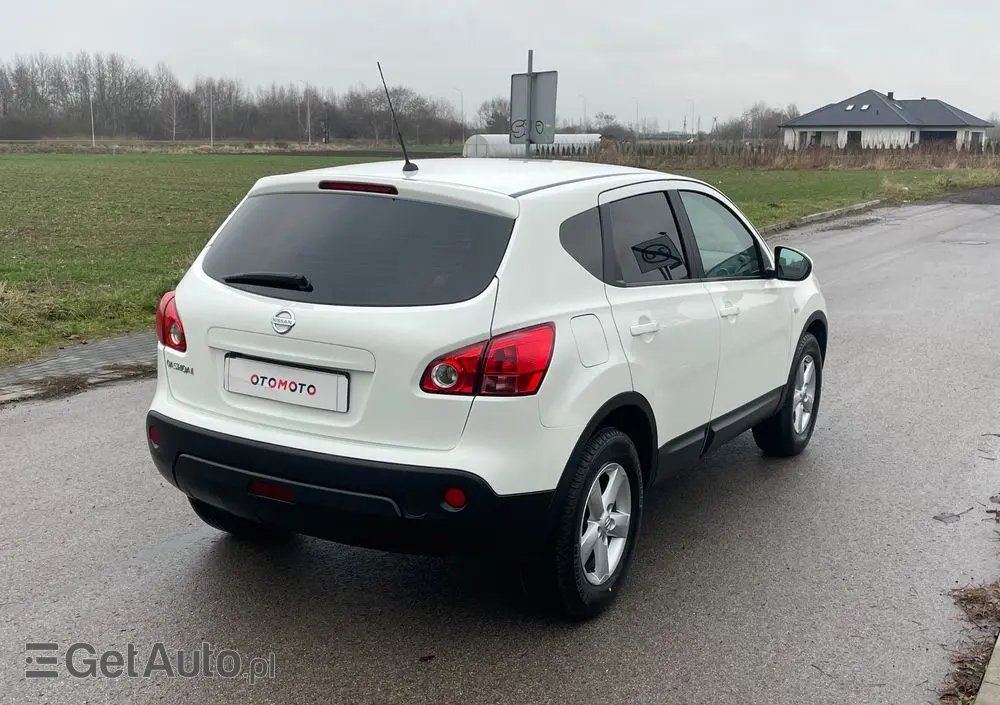 NISSAN Qashqai 2.0 acenta