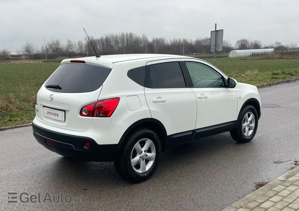 NISSAN Qashqai 2.0 acenta