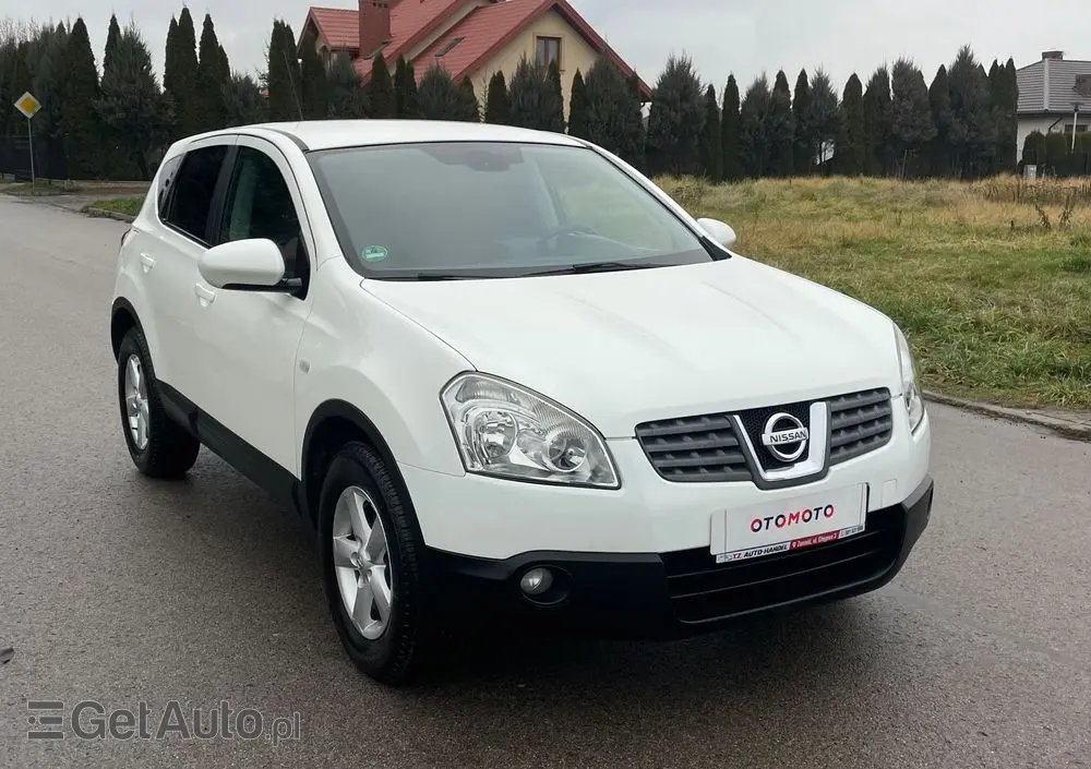 NISSAN Qashqai 2.0 acenta