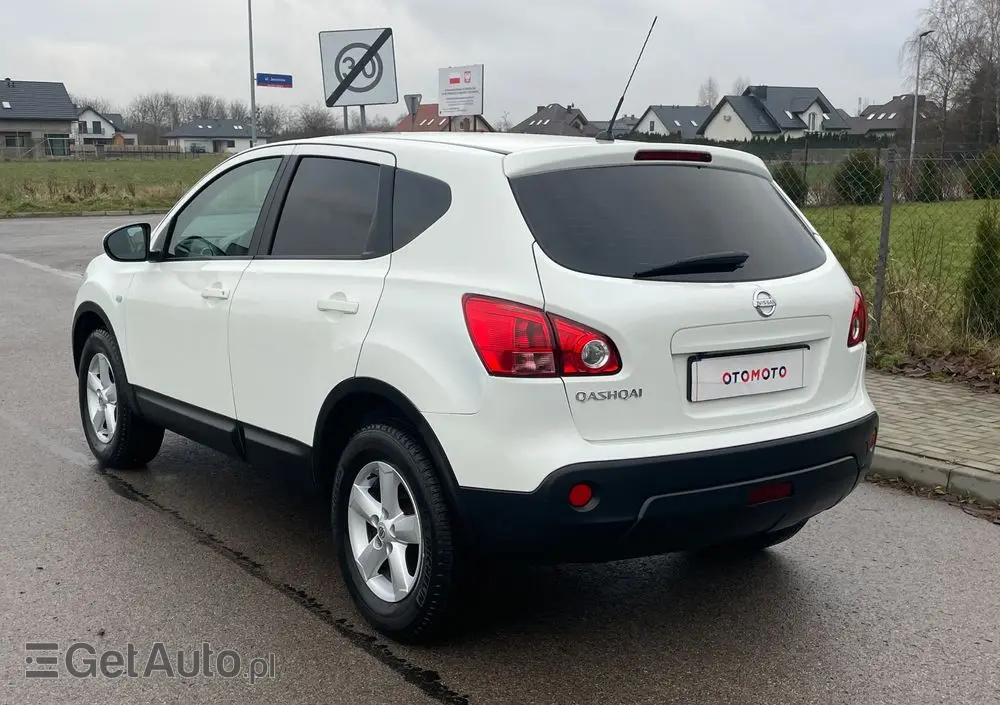 NISSAN Qashqai 2.0 acenta