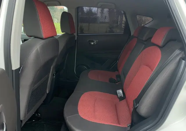 NISSAN Qashqai 2.0 acenta