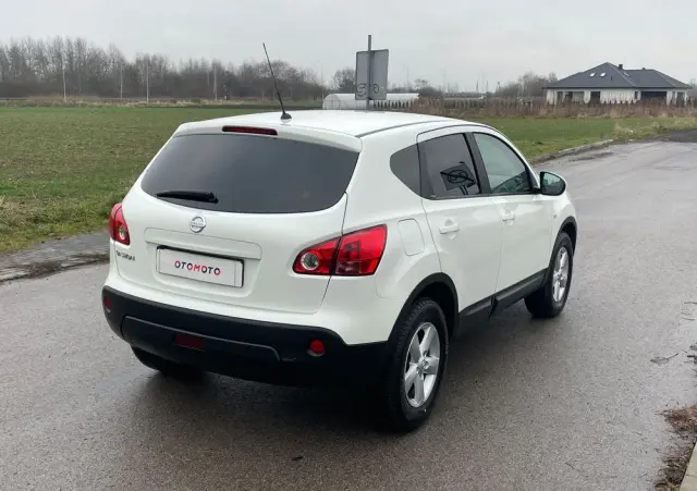 NISSAN Qashqai 2.0 acenta