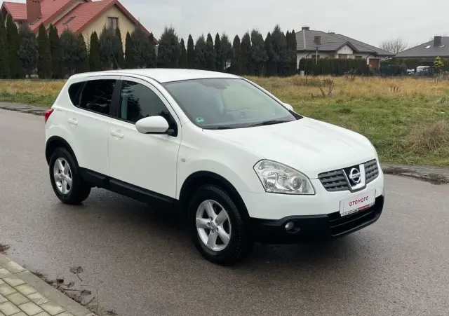 NISSAN Qashqai 2.0 acenta