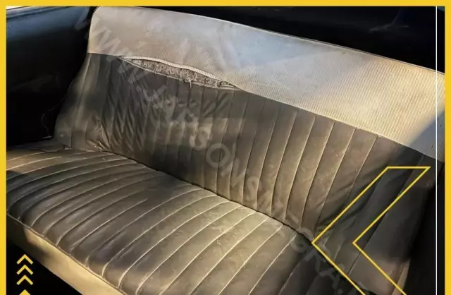 FORD 74 Tudor Sedan 2.2 V8  