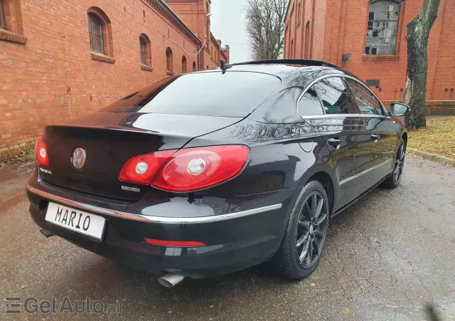 VOLKSWAGEN Passat CC 2.0 TDI 4Motion DSG Exclusive