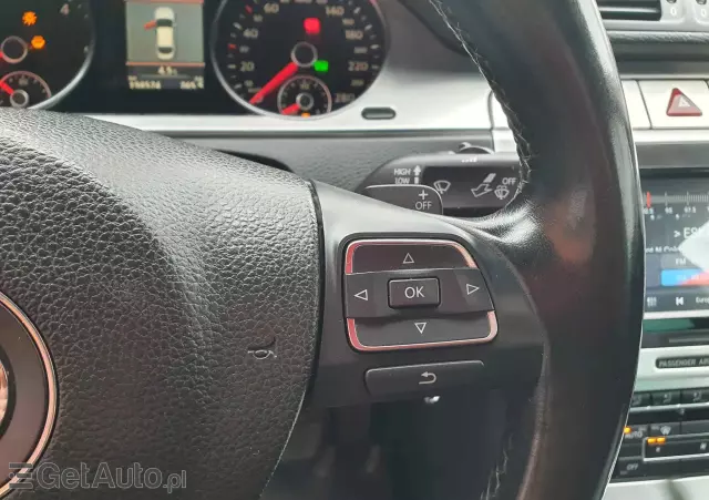 VOLKSWAGEN Passat CC 2.0 TDI 4Motion DSG Exclusive