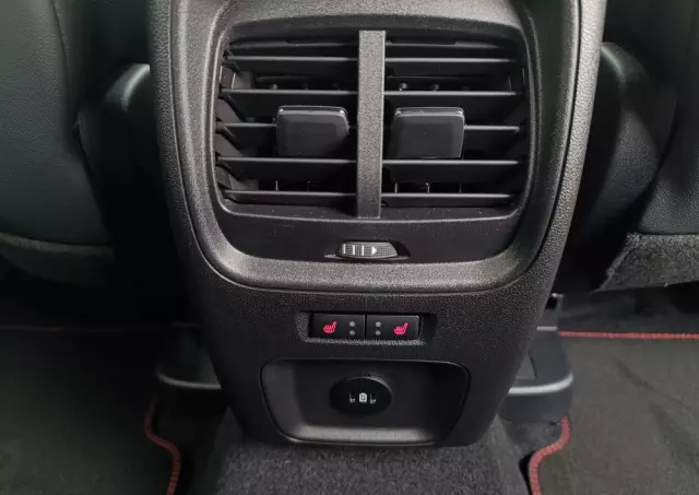 FORD Kuga 1.5 EcoBoost FWD ST-Line X