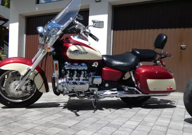 HONDA Valkyrie 