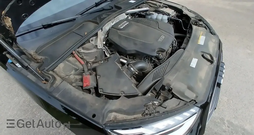 AUDI A4 35 TFSI S tronic S line