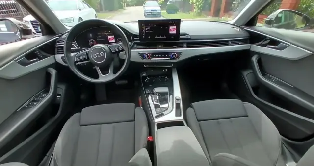 AUDI A4 35 TFSI S tronic S line