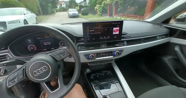 AUDI A4 35 TFSI S tronic S line