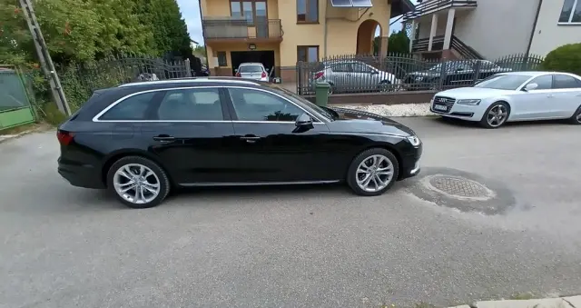 AUDI A4 35 TFSI S tronic S line