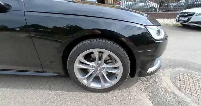 AUDI A4 35 TFSI S tronic S line