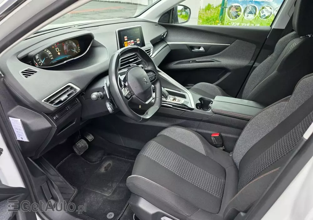 PEUGEOT 5008 E-HDI FAP 115 EGS6 Stop&Start Allure