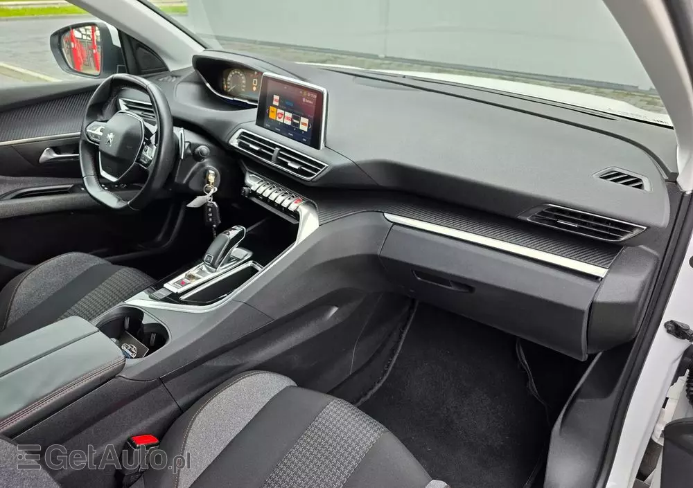 PEUGEOT 5008 E-HDI FAP 115 EGS6 Stop&Start Allure