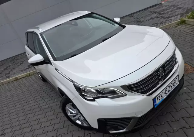 PEUGEOT 5008 E-HDI FAP 115 EGS6 Stop&Start Allure