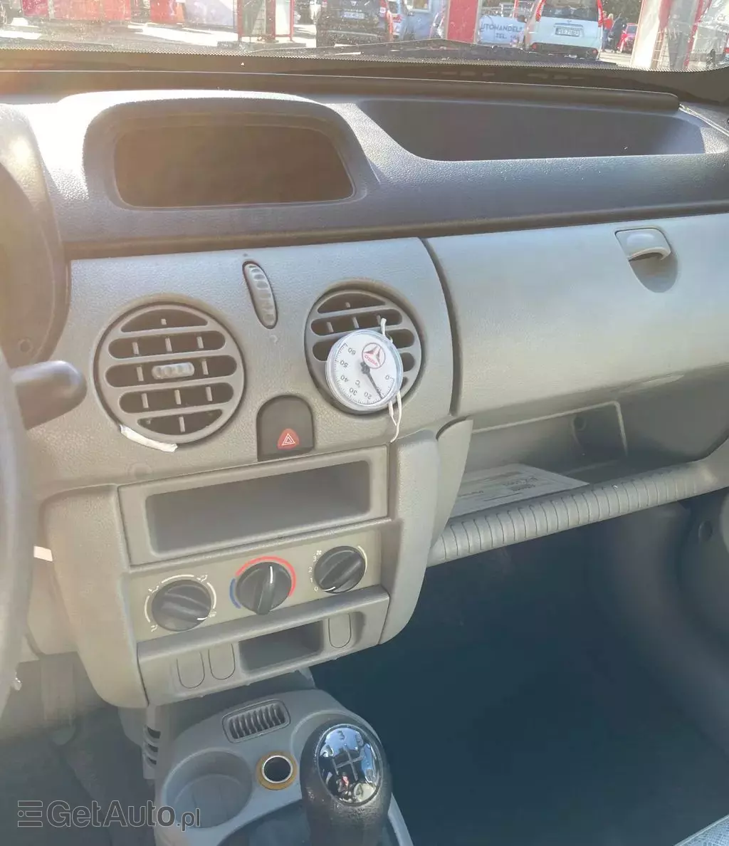 RENAULT Kangoo 