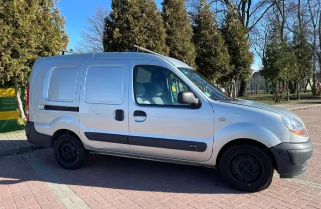 RENAULT Kangoo 