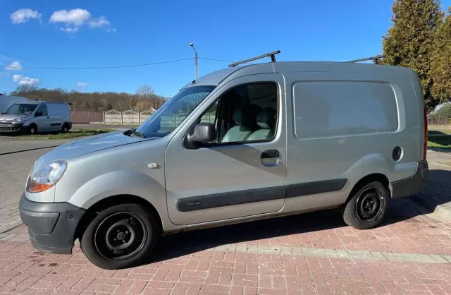RENAULT Kangoo 