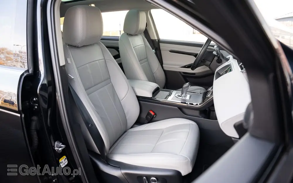 LAND ROVER Range Rover Evoque D165 Dynamic SE