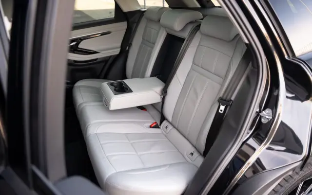 LAND ROVER Range Rover Evoque D165 Dynamic SE