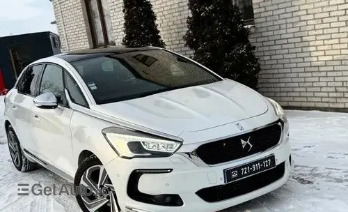 DS 5 