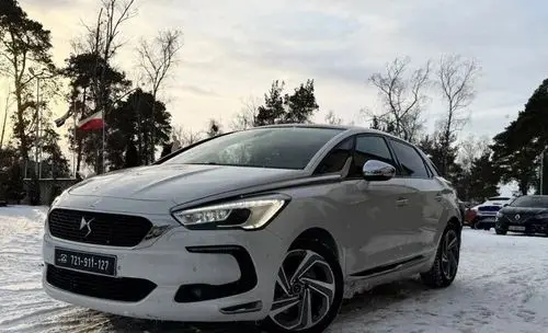 DS 5 