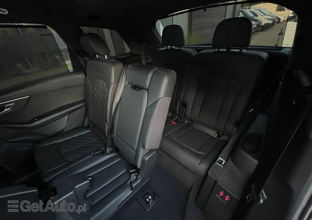 AUDI SQ7 TFSI quattro tiptronic